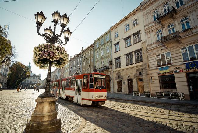 В суботу у Львові обмежать рух трамваїв у центрі міста: деталі