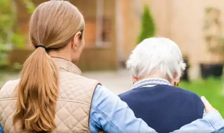 Вчені виявили несподіваний симптом ранньої стадії хвороби Альцгеймера