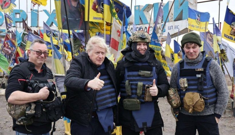 “Украинцы победят”: Джонсон сделал громкое заявление после поездки на передовую (ФОТО)