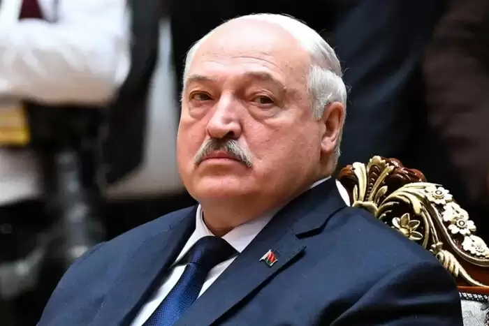 Лукашенко розкрив власний секрет краси та здоров'я: лопата замість меду та картопля раз на тиждень