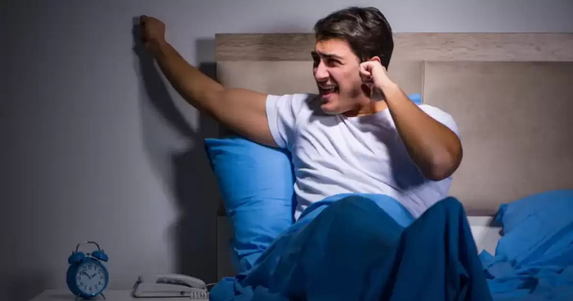 Знадобилося 20 хвилин: чоловік придумав креативний спосіб провчити галасливого сусіда