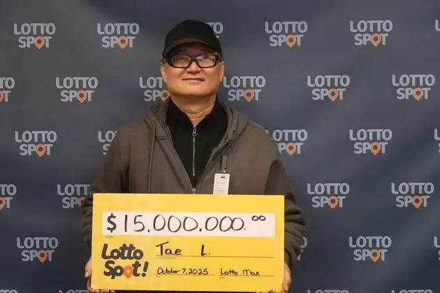 Купив квиток і спокійно жив далі: чоловік кілька місяців не підозрював, що став мультимільйонером