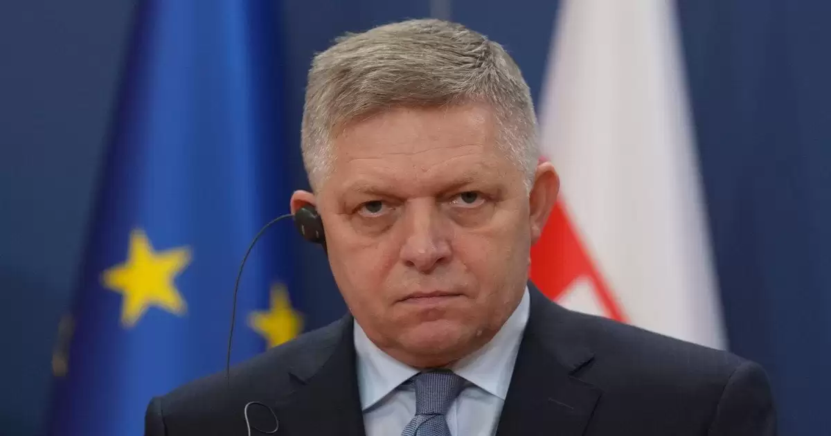 «Не сховатися навіть у туалеті»: Фіцо про інтерес до його розмови з Путіним