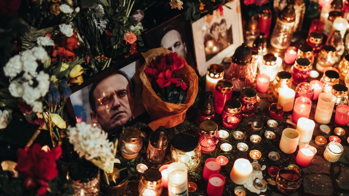 Глави МЗС країн ЄС погодили санкції у зв’язку зі смертю Навального
