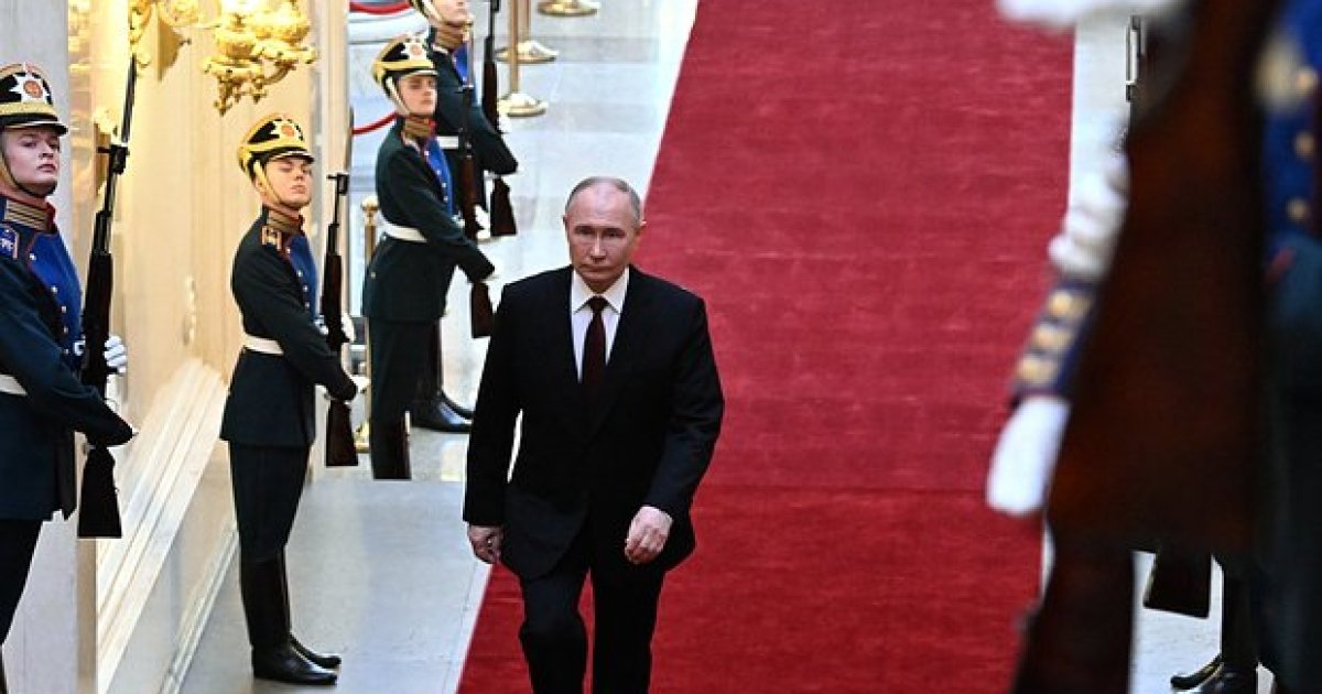 "Ничтожные результаты": ЦИК признала недействительными выборы Путина на оккупированных территориях