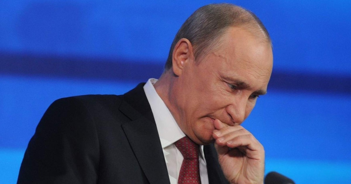 "Становится все хуже": Путин столкнулся с еще одной большой проблемой, — WSJ