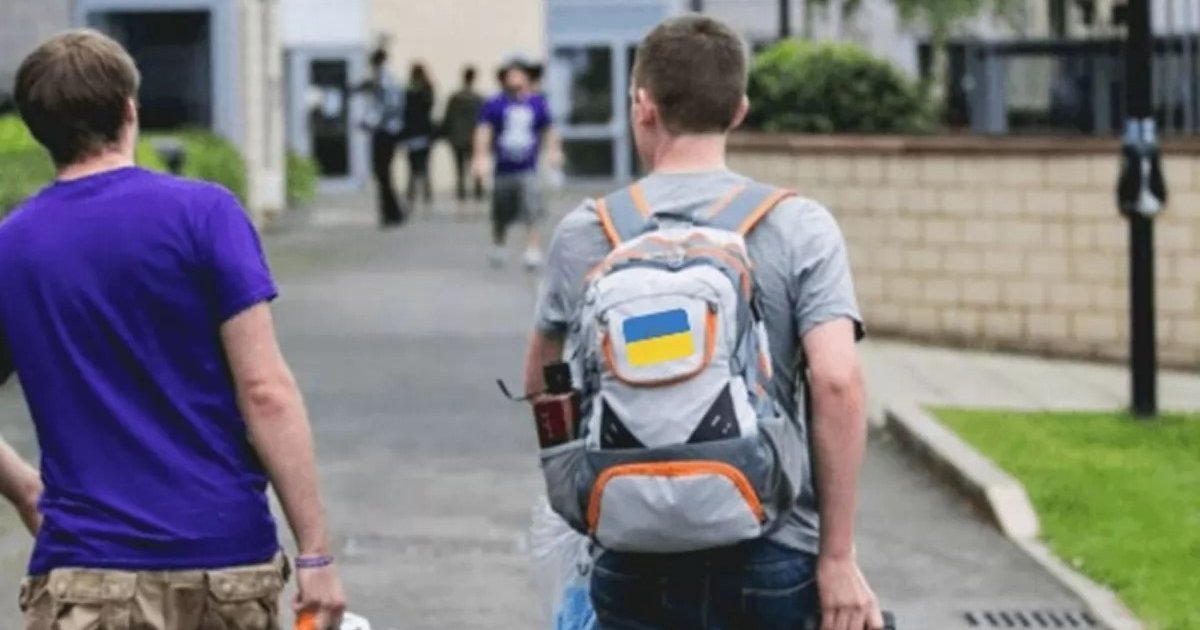 В Швейцарии лишили часть украинцев временной защиты: что будут проверять