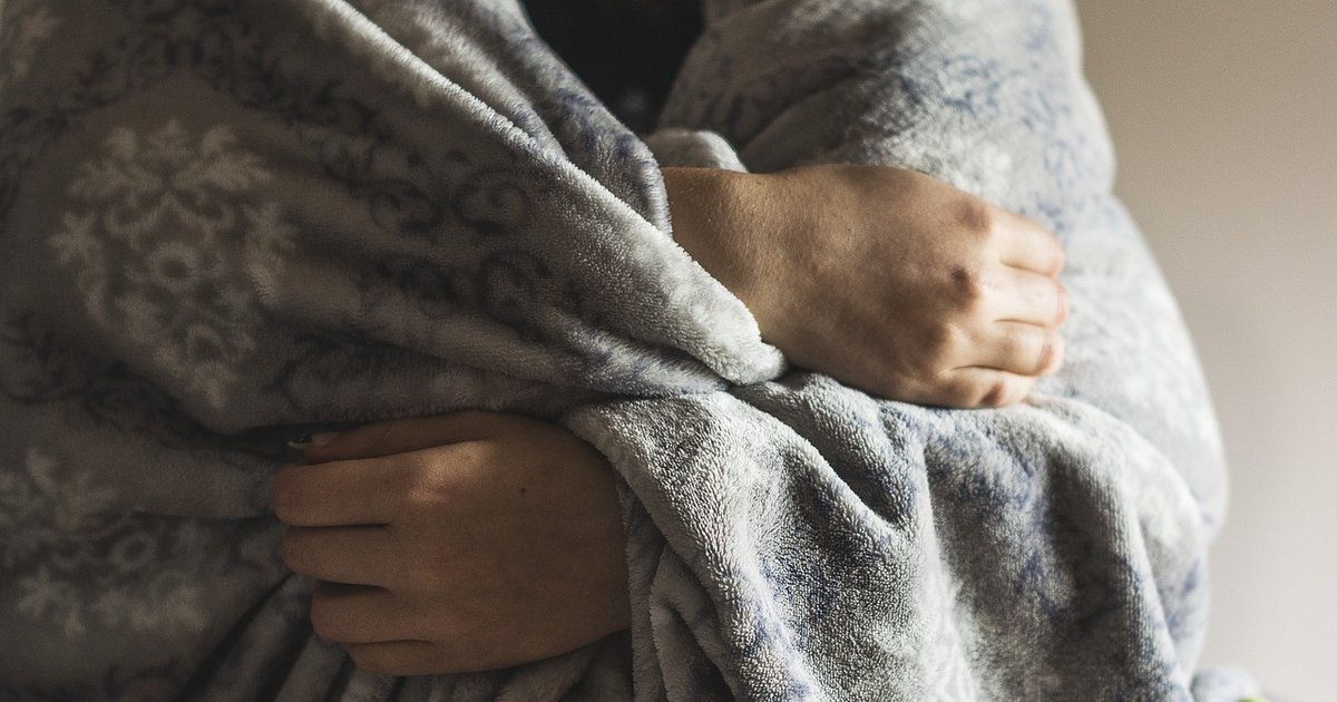 Ситуация в энергосистеме сложная: в "Укрэнерго" призвали украинцев надеть свитера (видео)