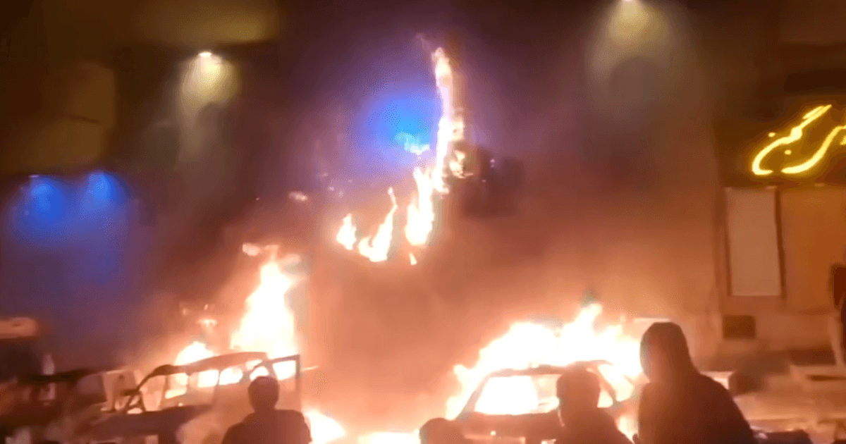 В Иране растет число жертв протестов: правозащитники сообщают о сотнях погибших