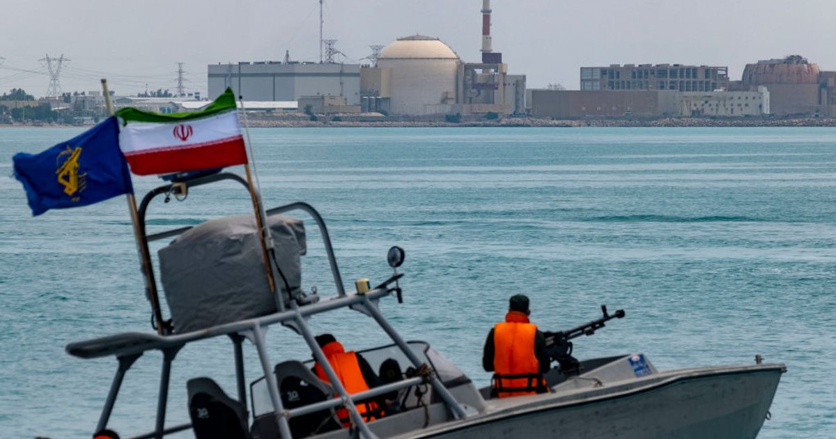 Атака Израиля на Иран и блокирование Ормузского пролива. Худший сценарий для мира и три варианта для Украины