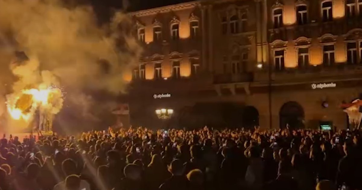 Вучич признал поражение на выборах в Сербии: по всей стране начались громкие празднования (видео)