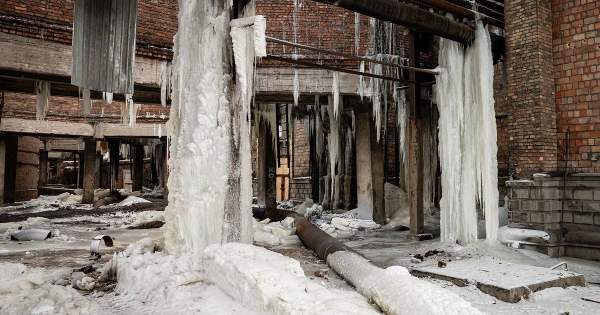 Масштабы разрушений шокировали дипломатов: ВС РФ уничтожили Дарницкую ТЭЦ — какая ситуация сейчас