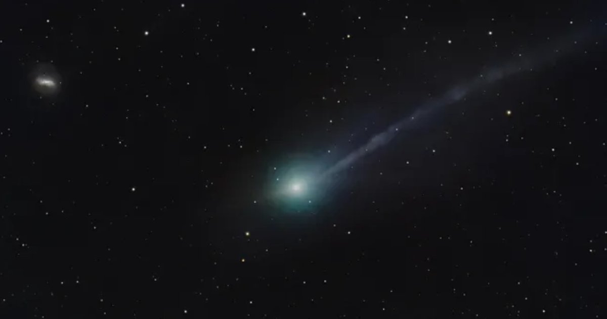 Межзвездный объект 3I/ATLAS активно выбрасывает струи газа: что происходит (фото)