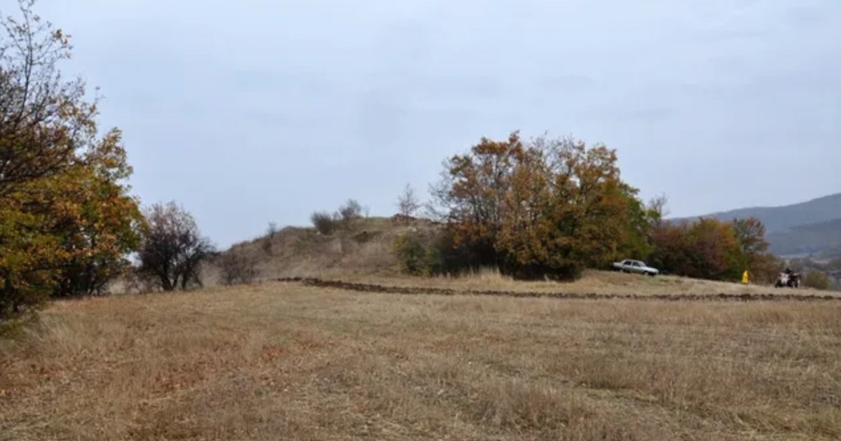 Обнаруженная в Турции гробница может принадлежать члену семьи "золотого" царя Мидаса (фото)