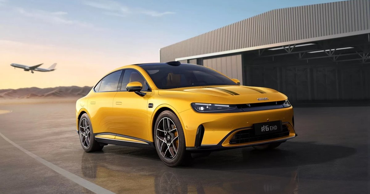 Самый большой в истории: нового конкурента Toyota Camry от Smart показали до премьеры (фото)