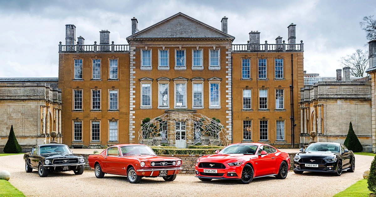 Легендарный американский скакун: Ford Mustang отмечает день рождения (фото)