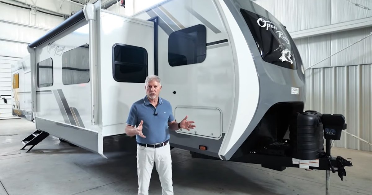 Квартира на колесах: как выглядит роскошный 12-метровый автодом от Highland Ridge RV (видео)