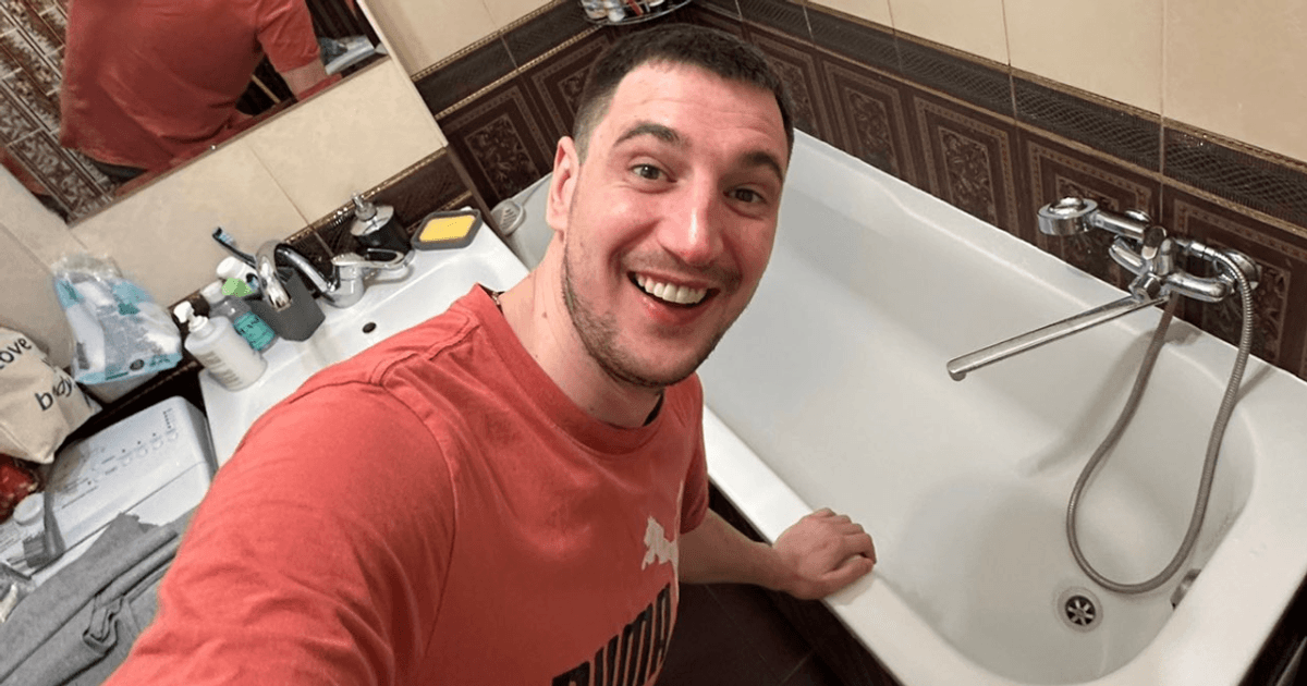 "Поэтому они и богатые": мастер из Киева отказался от монтажа ванны за 1,4 млн грн