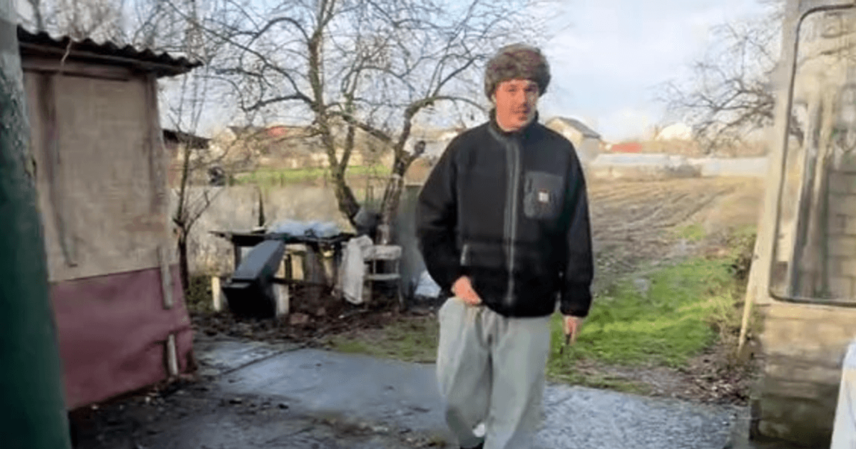 Переселенцы нашли дом в селе за 10 тыс. грн: что они там сделали (фото)