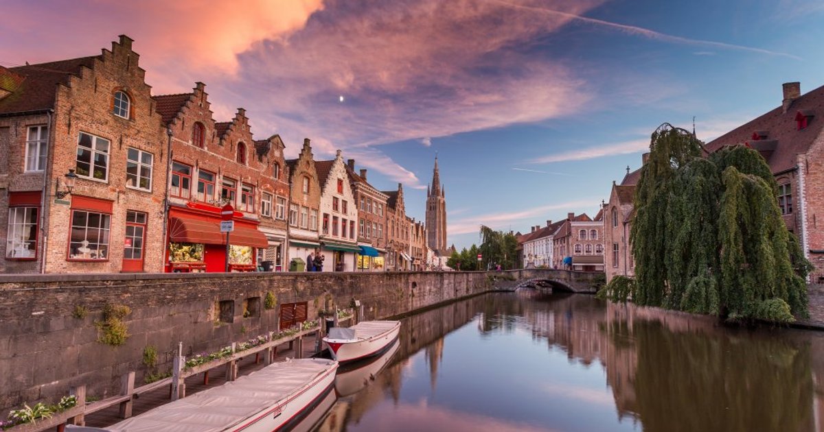 Украинка раскритиковала европейскую страну, где не может выйти замуж (фото)