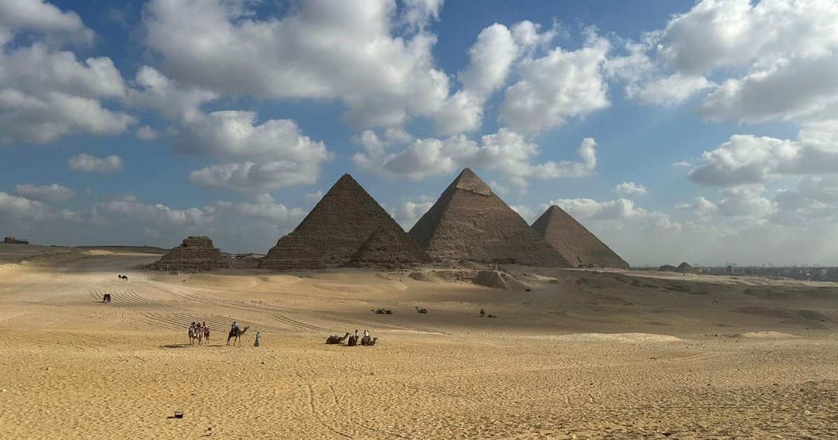 "Не может быть": мужчина показал пирамиды в Египте с высоты птичьего полета