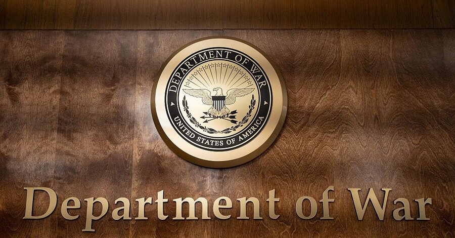 Генеральский десант: кого и зачем США отправили в Киев с неожиданным визитом