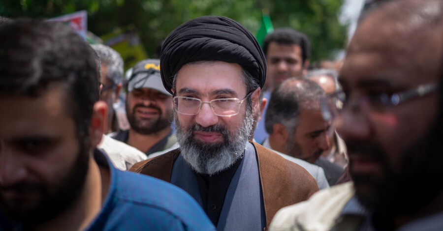 Новый лидер Ирана Моджтаба Хаменеи: мученик, заклятый враг США и скрытый мультимиллионер