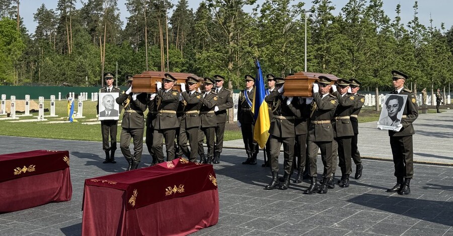 Останки лидера ОУН Мельника перезахоронили под Киевом в присутствии Зеленского и Буданова