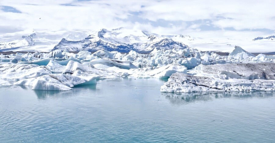 Ученые зафиксировали самый теплый год в Арктике за 125 лет – чем это грозит