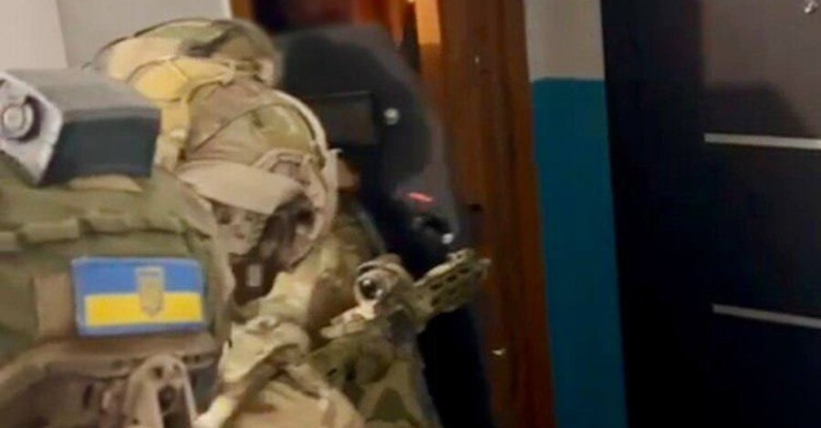 Полиция задержала мужчину, устроившего взрыв на "Укрпочте" в Киеве