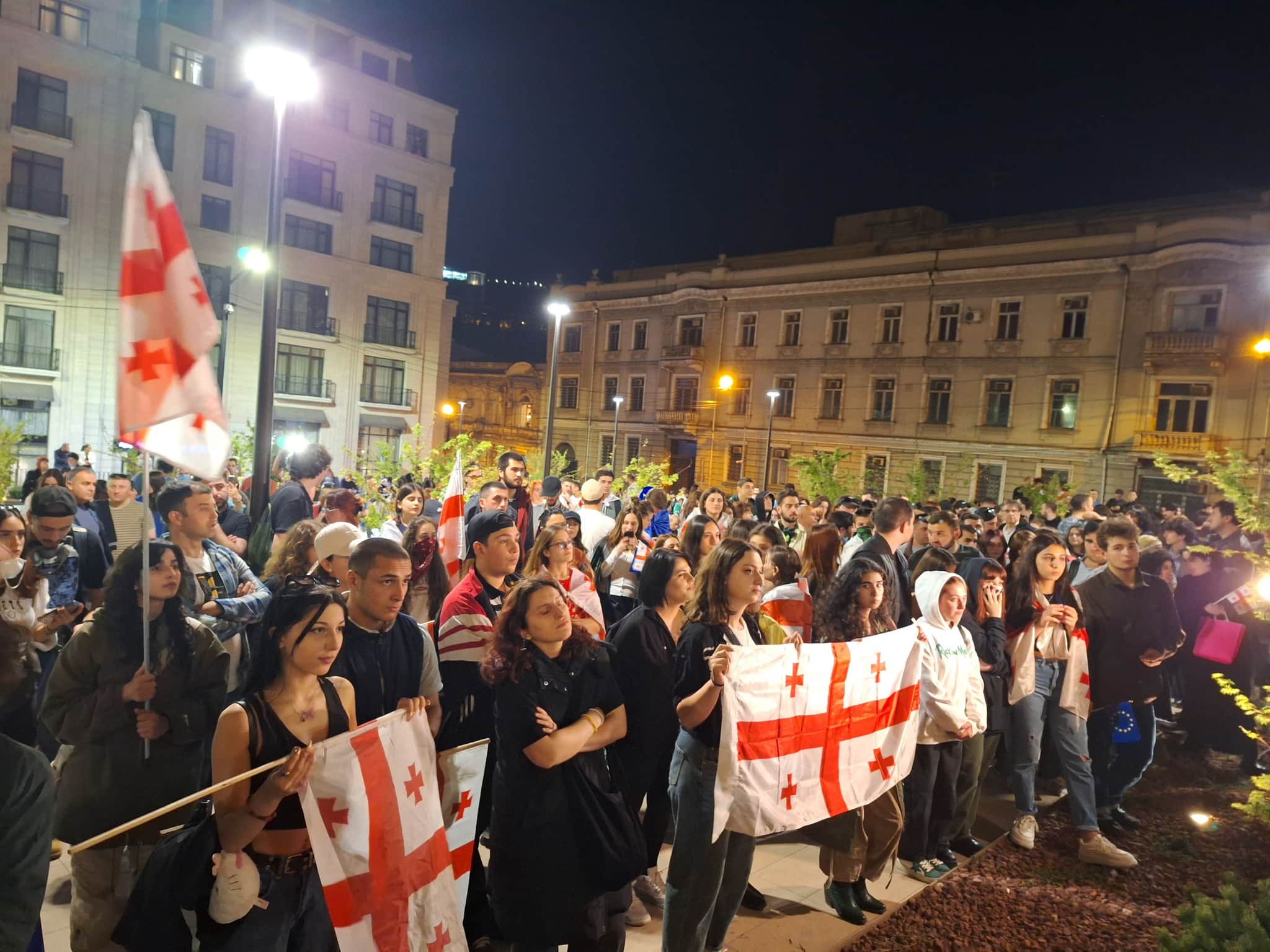 У Грузії четвертий вечір поспіль протестували проти закону про "іноагентів" у трьох містах