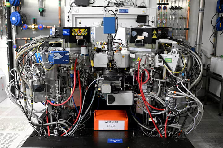 Нідерланди призупинили втручання в діяльність Nexperia після переговорів з Китаєм