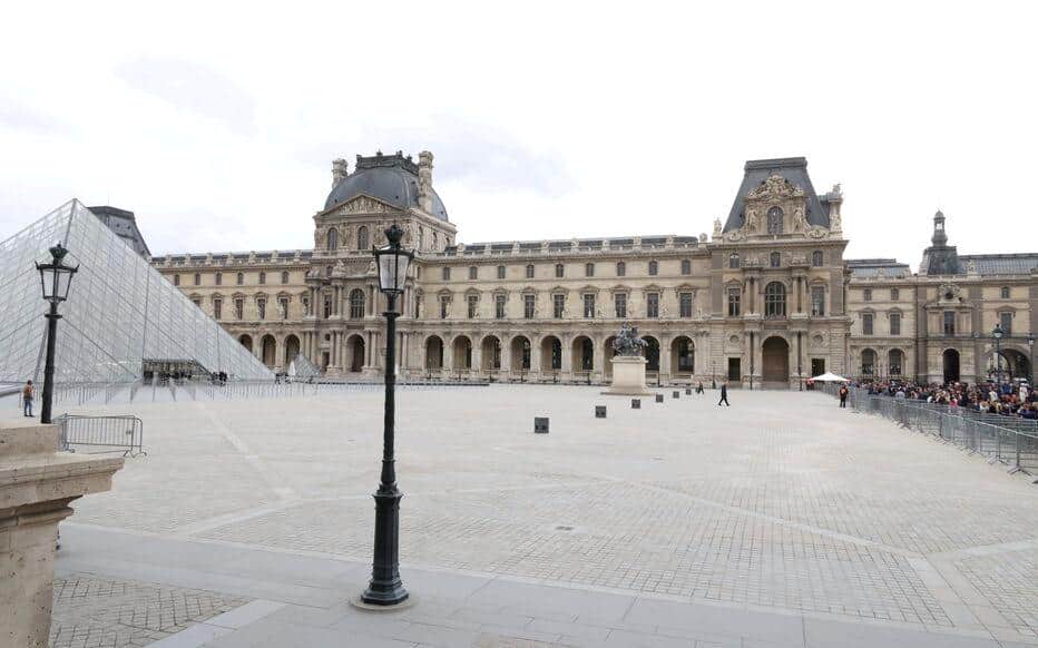У Франції затримали останнього підозрюваного в пограбуванні Лувру