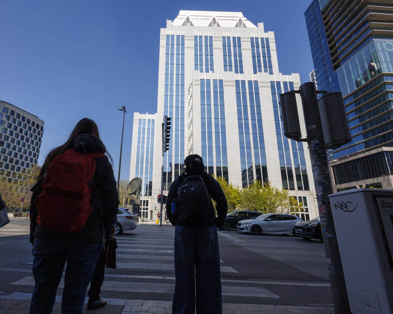 ЗМІ: російська розвідка залякує посадовців Бельгії через "репараційну позику" Україні