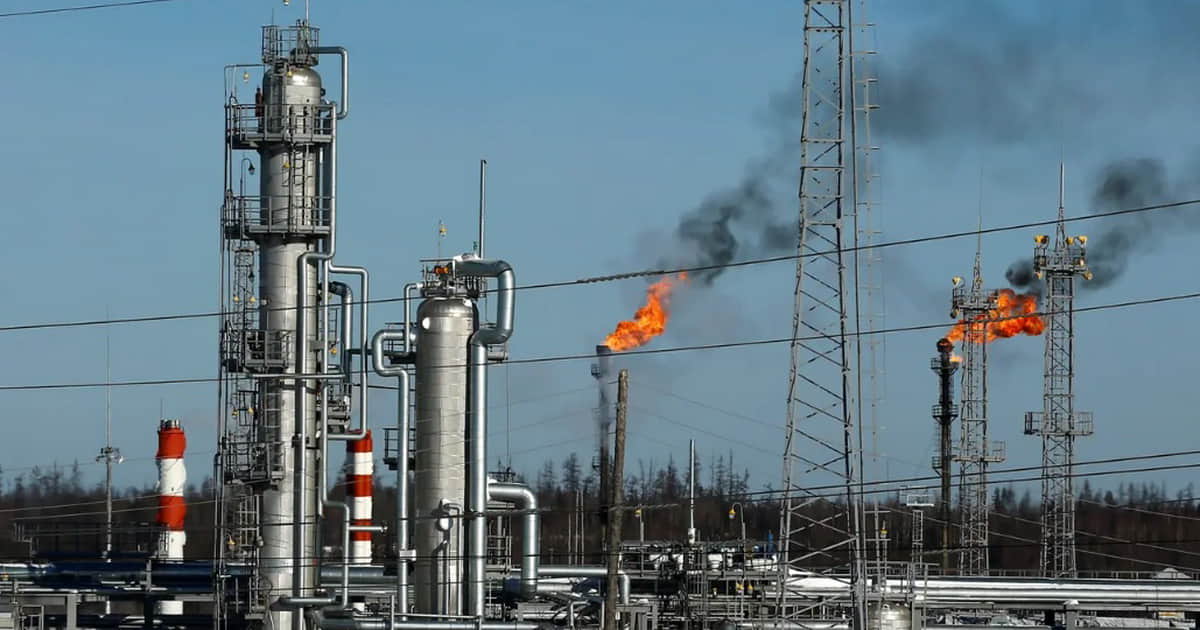 ЄС відмовився від газу з РФ, Туреччина поверне С-400, Британія погрожує Абрамовичу: новини дня