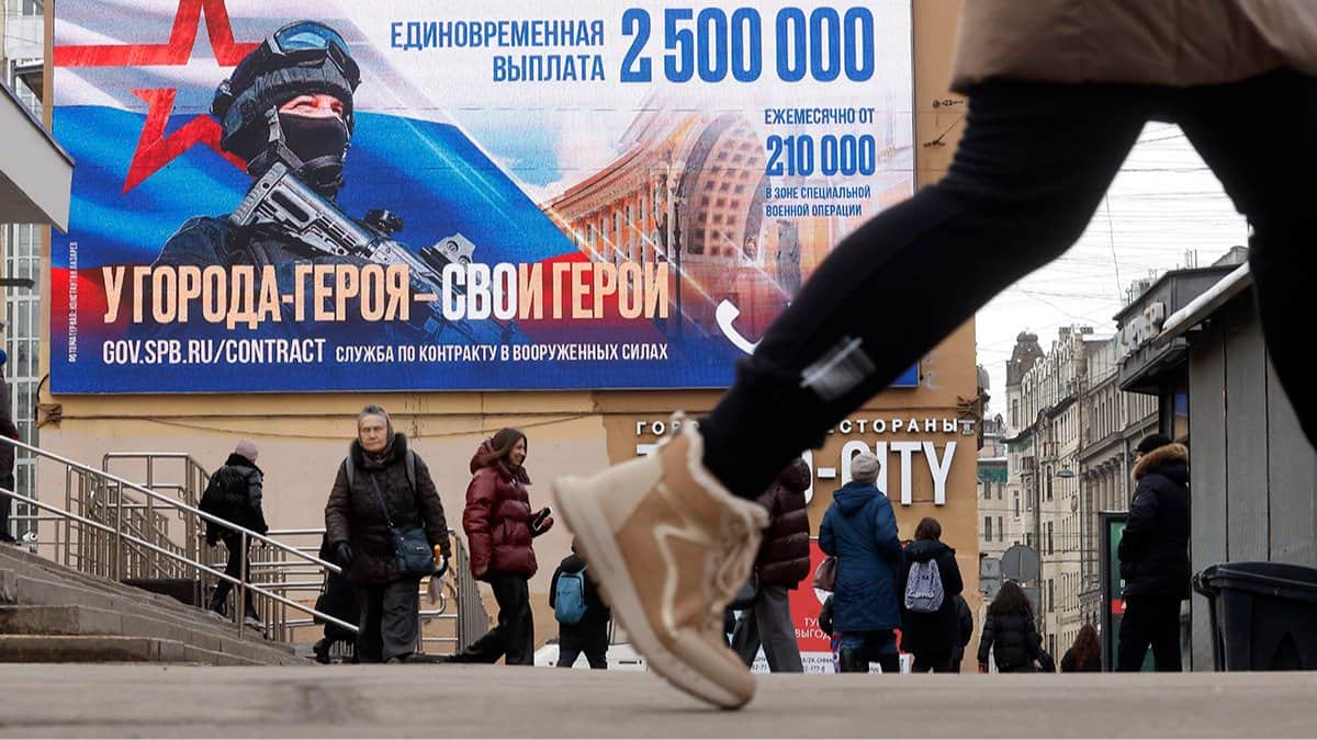 Розвідка Британії оцінила плани РФ надати ФСБ безпрецедентний вплив на всю сферу комунікацій