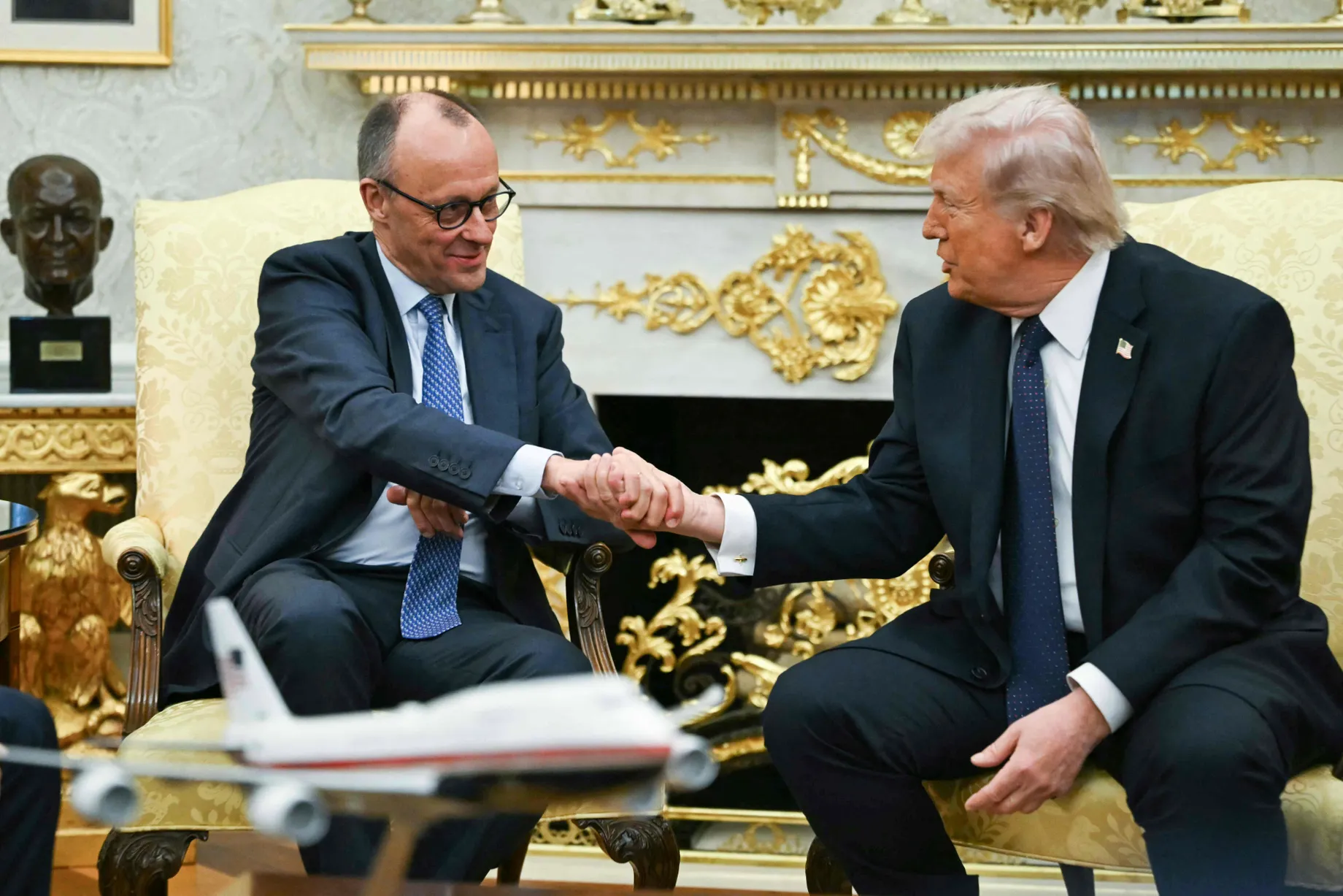 Мерц готує Трампові подарунок на день народження