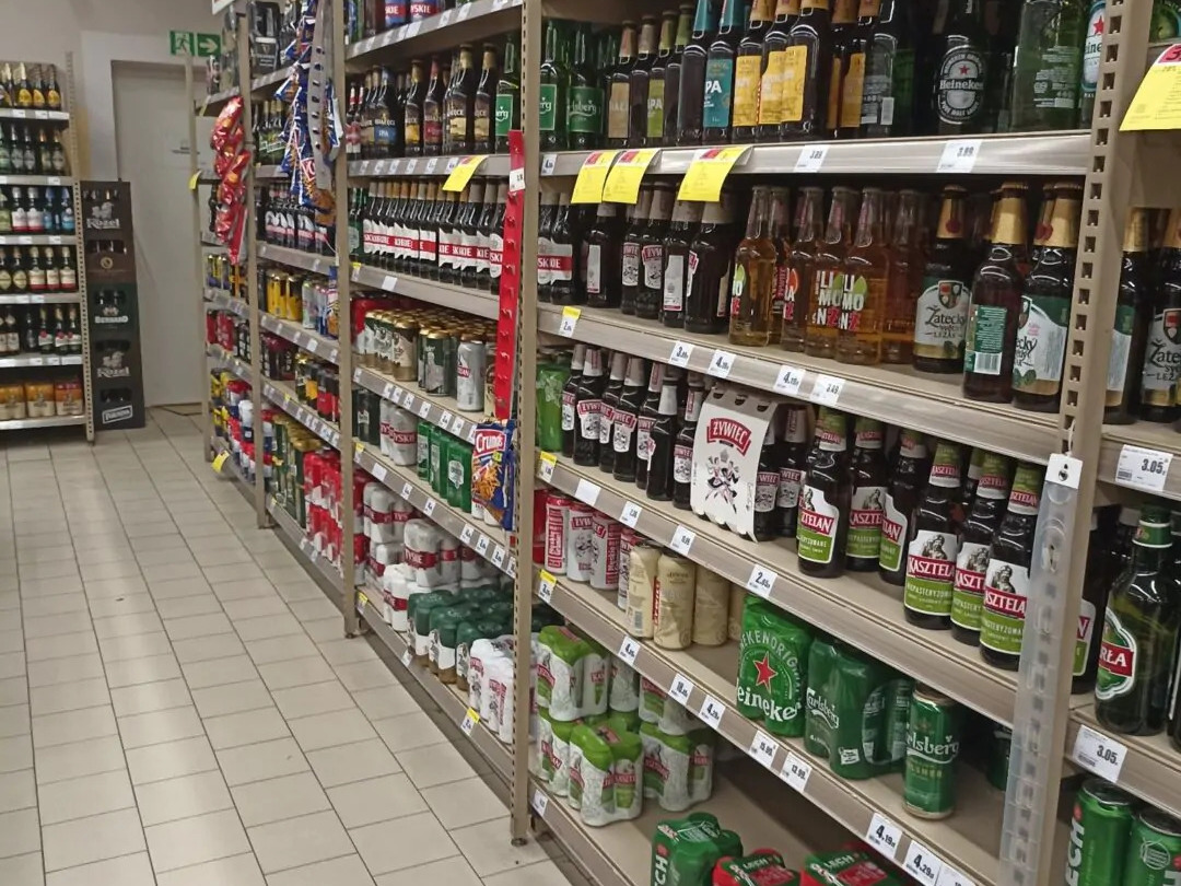 Алкоголь придбати стане складніше: у Польщі готують серйозну заборону