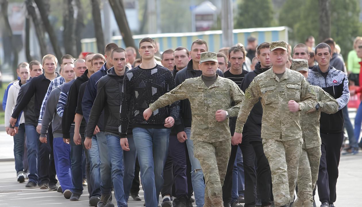 Студент, якому ТЦК відмовив у відстрочці, виграв суд та відшкодував кошти