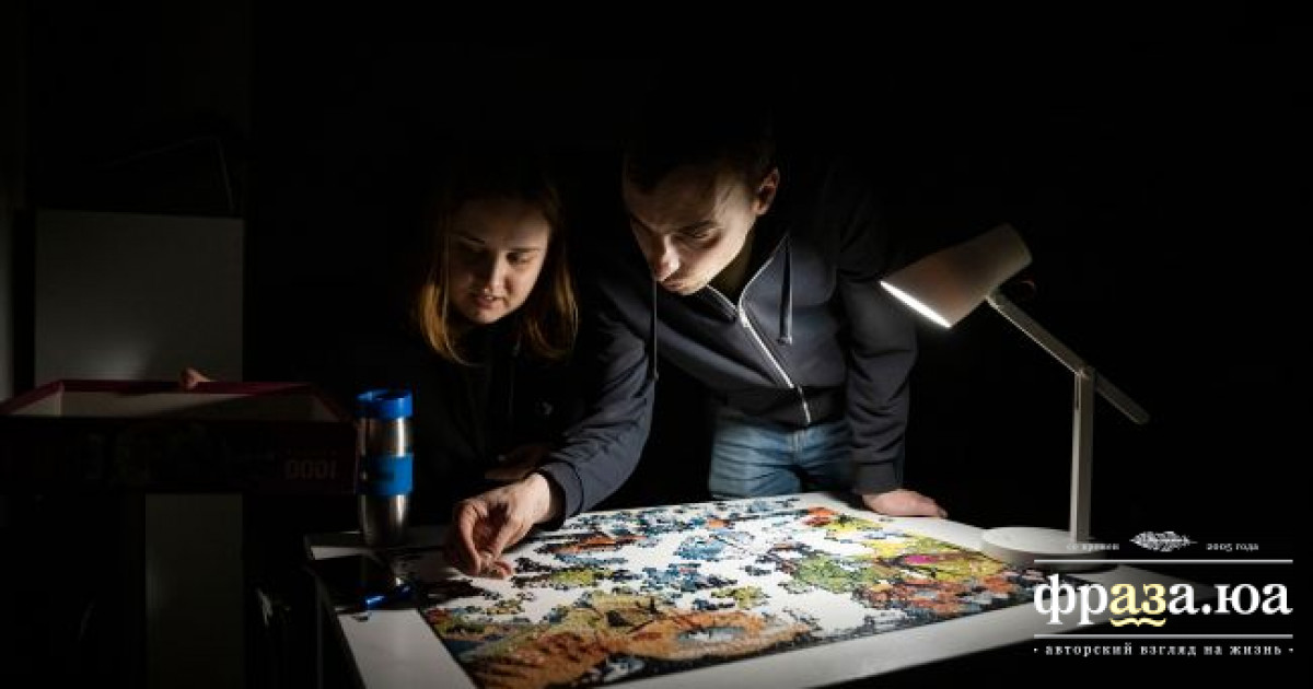 Из-за нового обстрела РФ в Украине ввели аварийные отключения света