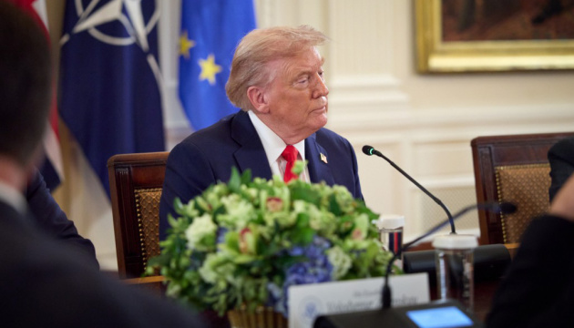 Трамп пожартував, що його дружина «ненавидить», коли він танцює