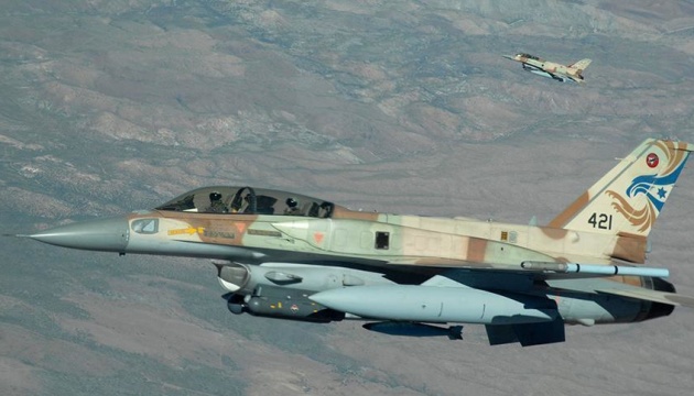 Ізраїль розпочав нову серію ударів по військових цілях Ірану