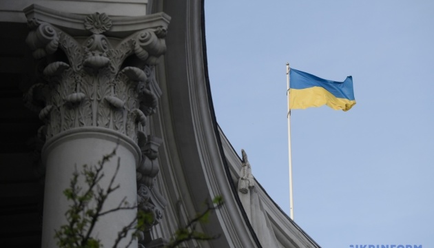 Спалах хантавірусу: МЗС перевіряє, чи були українці на борту лайнера