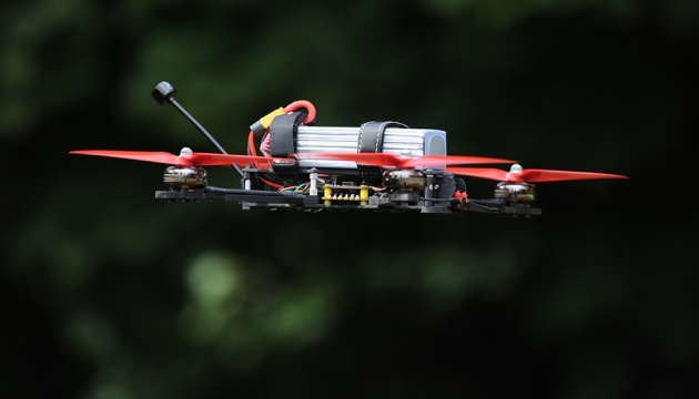 Окупанти провели в Луганську «чемпіонат дронів» для школярів і студентів