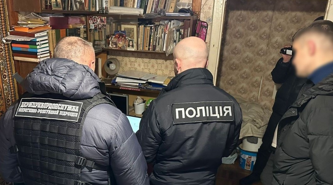 Переправляв чоловіків за кордон: на Заході України викрили 29-річного організатора (ФОТО)