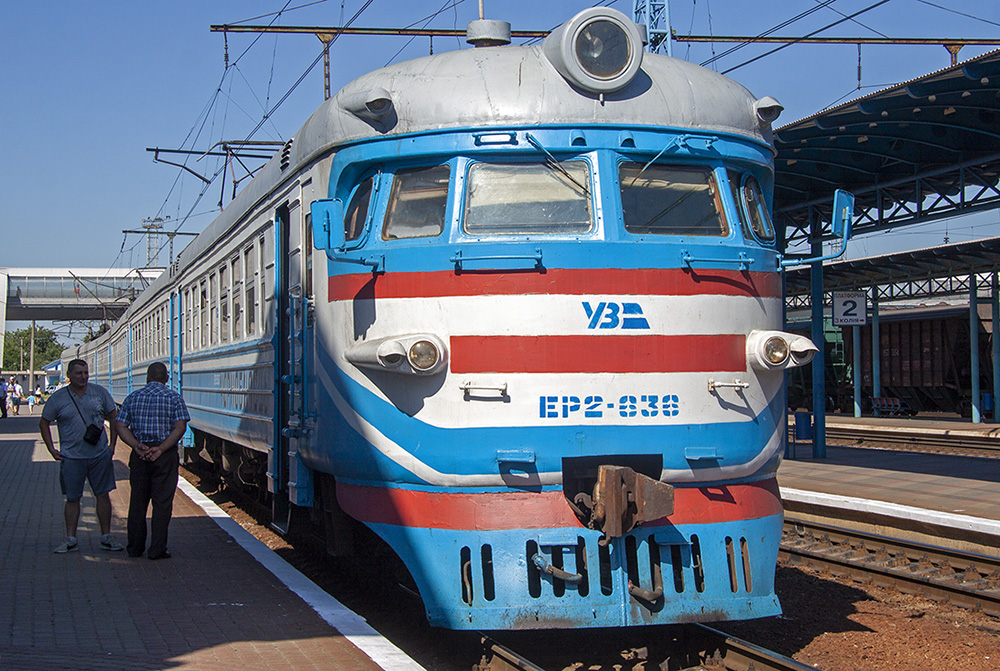 Какие электрички меняют маршруты и отменяют на Харьковщине с 22 по 24 ноября