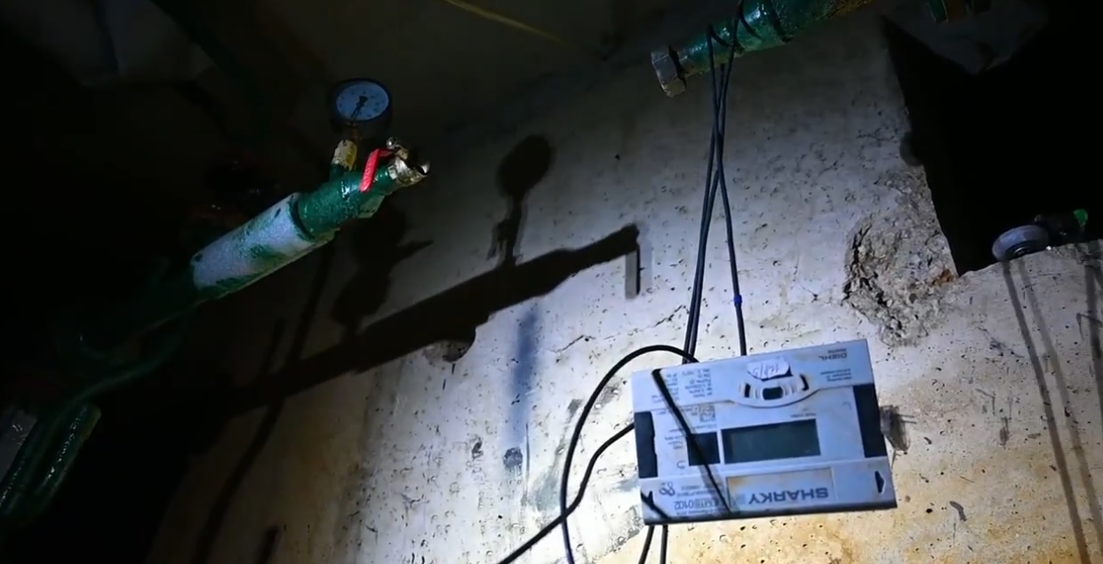 Пять счетчиков тепла украли в Харькове: какие последствия для жителей (видео)