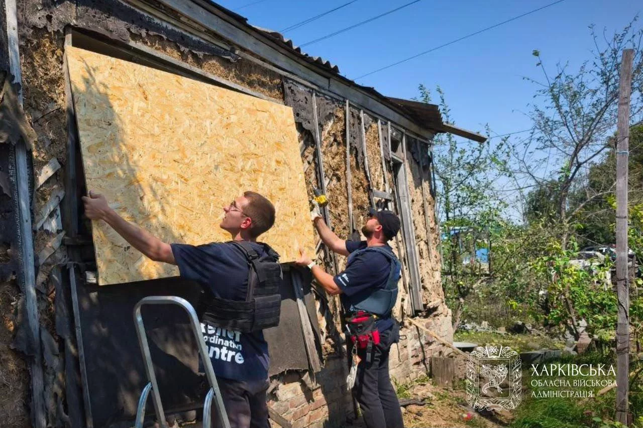Как Печенеги восстанавливаются после трагического обстрела (фото)