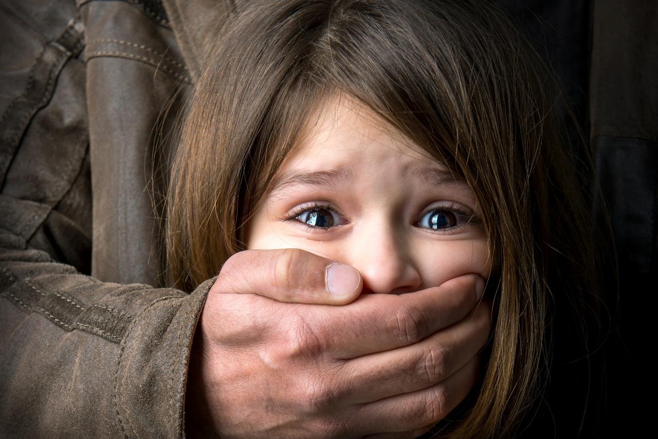 Жителя Полтавского района будут судить за изнасилование 13-летней девочки