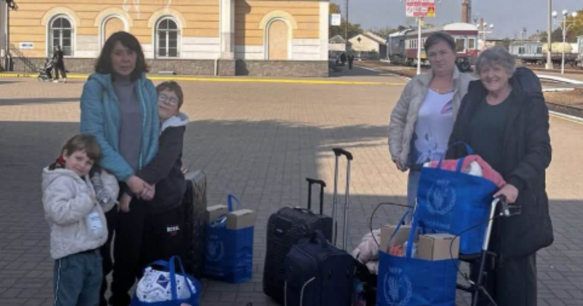 Родина з Дніпропетровщини евакуювалася в Коломию